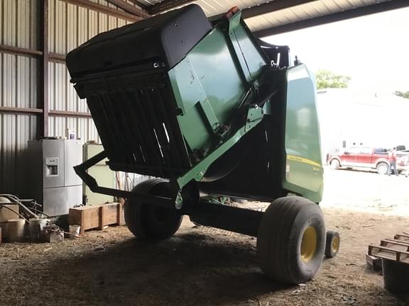 Image of John Deere 560M equipment image 2