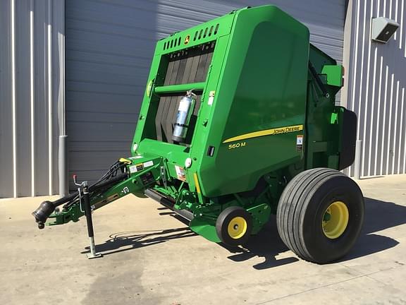 Image of John Deere 560M equipment image 1