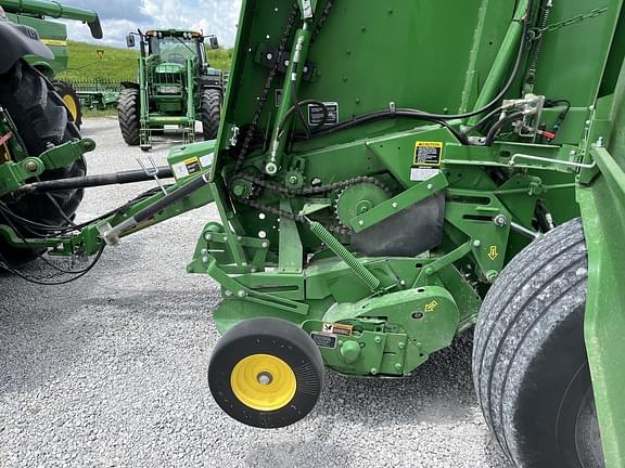 Image of John Deere 560M equipment image 2