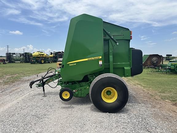 Image of John Deere 560M equipment image 2
