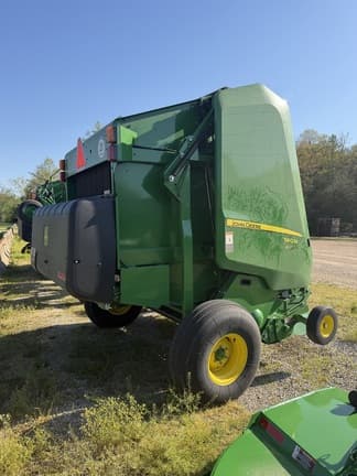 Image of John Deere 560M equipment image 2
