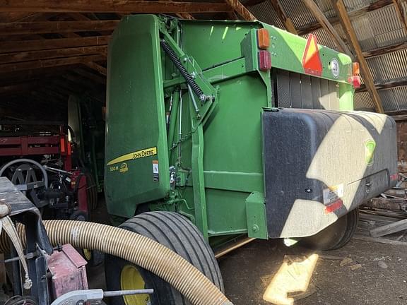 Image of John Deere 560M equipment image 4