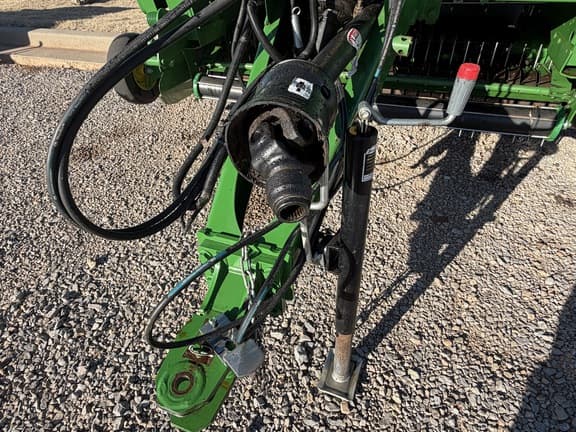 Image of John Deere 560M equipment image 4