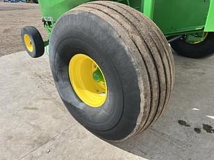 Main image John Deere 560M 22