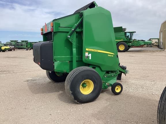 Image of John Deere 560M equipment image 3