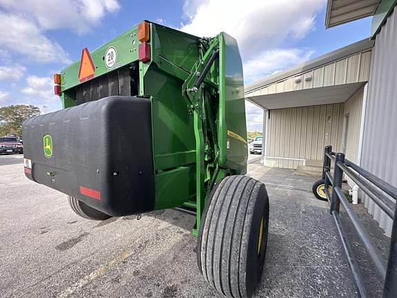 Image of John Deere 560M equipment image 4