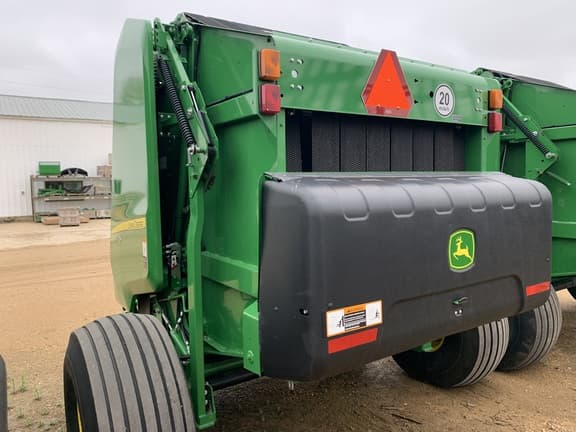Image of John Deere 560M equipment image 3