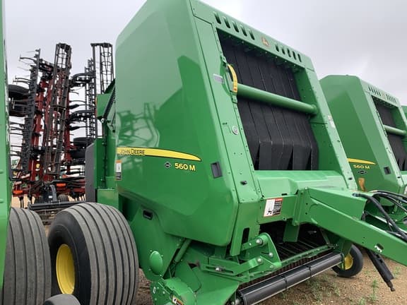 Image of John Deere 560M equipment image 1