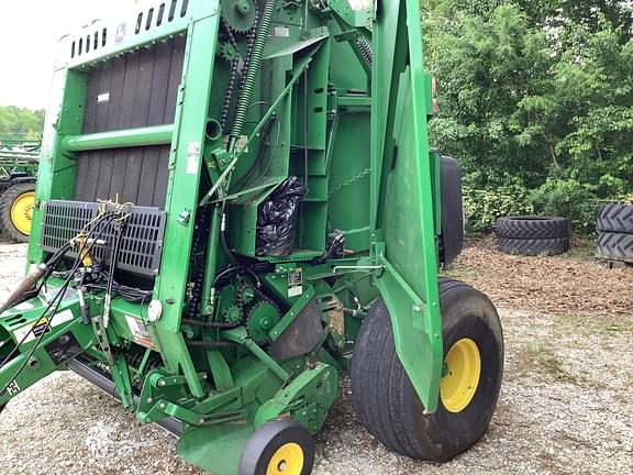 Image of John Deere 560M equipment image 3