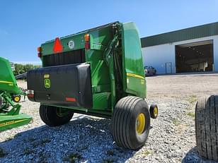 Main image John Deere 560M 8