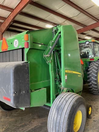 Image of John Deere 560M equipment image 1