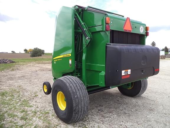 Image of John Deere 560M equipment image 4