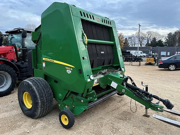 Image of John Deere 560R equipment image 1