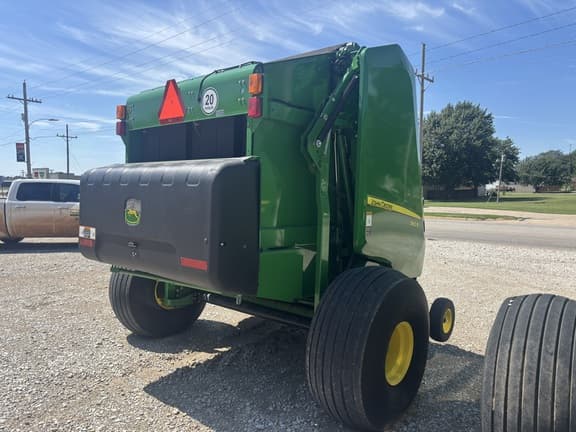 Image of John Deere 560R equipment image 3