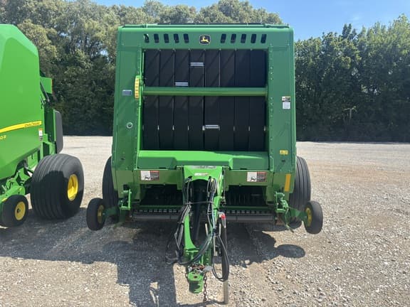 Image of John Deere 560R equipment image 1