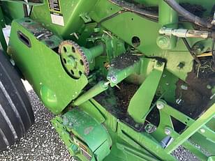 Main image John Deere 560R 10