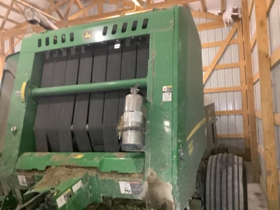 Image of John Deere 560R equipment image 1