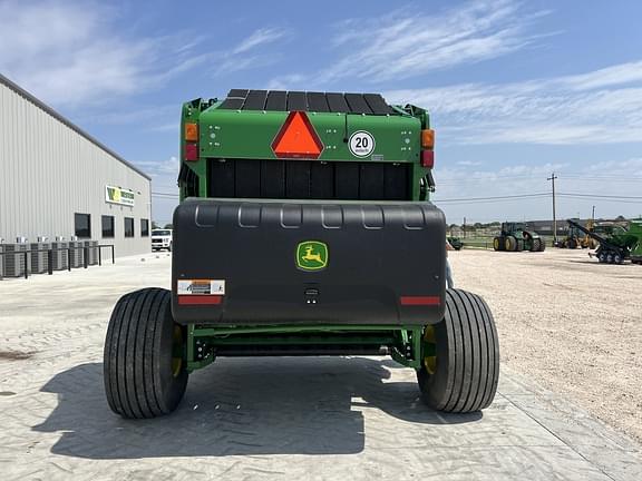 Image of John Deere 560R equipment image 3