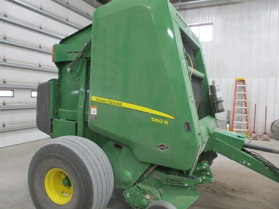 Main image John Deere 560R