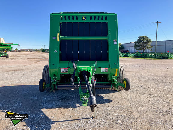 Image of John Deere 560R equipment image 1