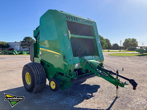 Image of John Deere 560R equipment image 2