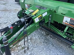 Main image John Deere 560R 9