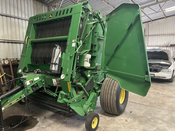 Image of John Deere 560R equipment image 1