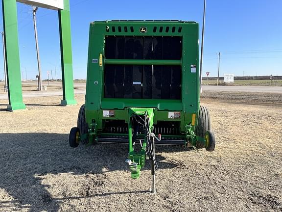 Image of John Deere 560R equipment image 1