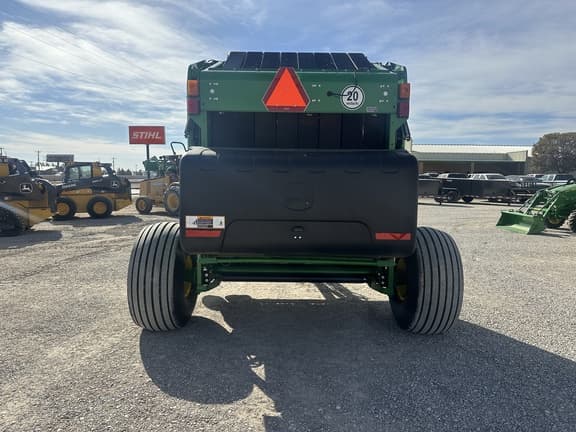 Image of John Deere 560R equipment image 3