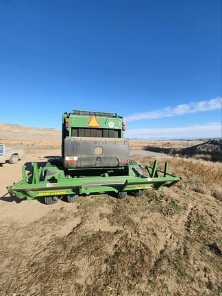 Image of John Deere 560R equipment image 2