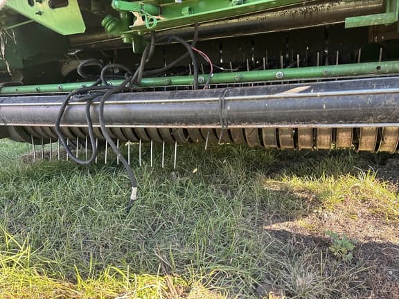 Image of John Deere 560R equipment image 4