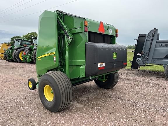 Image of John Deere 560R equipment image 2