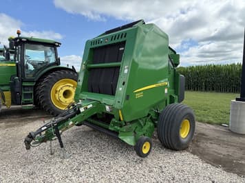 Main image John Deere 560R