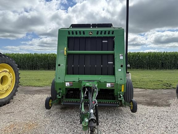 Image of John Deere 560R equipment image 1