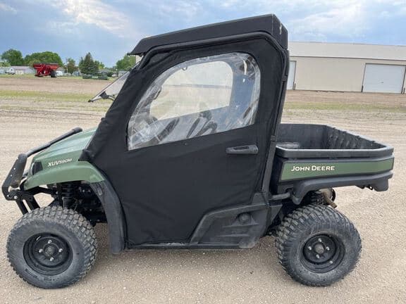 Image of John Deere XUV 590i Gator equipment image 1
