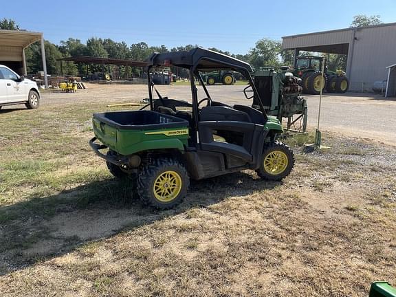 Image of John Deere XUV 590M equipment image 2