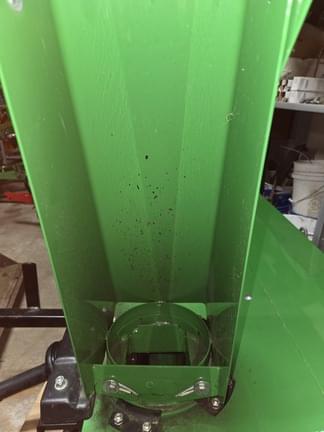 Image of John Deere 60" HD Snow Blower equipment image 4