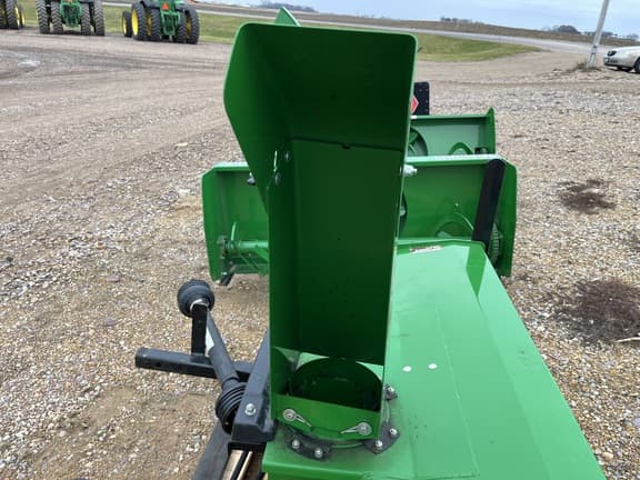 Image of John Deere 60" HD Snow Blower equipment image 3