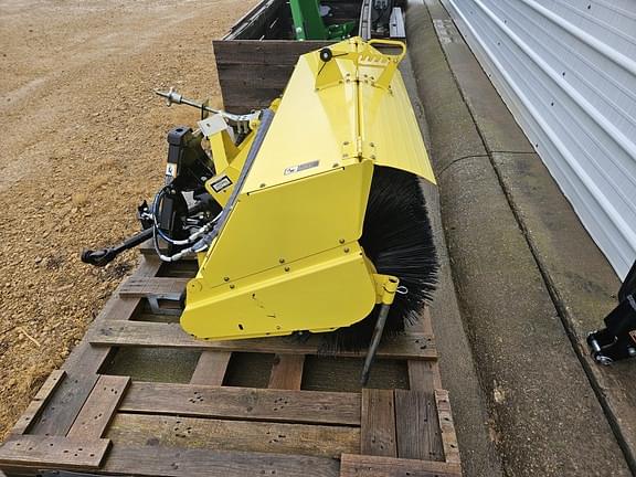 Image of John Deere 60" Broom equipment image 3