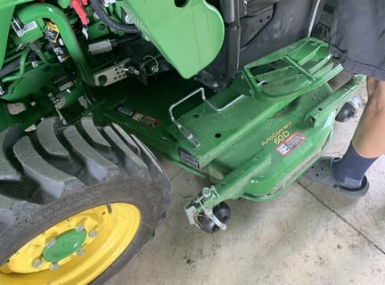 2021 John Deere 60D Equipment Image0