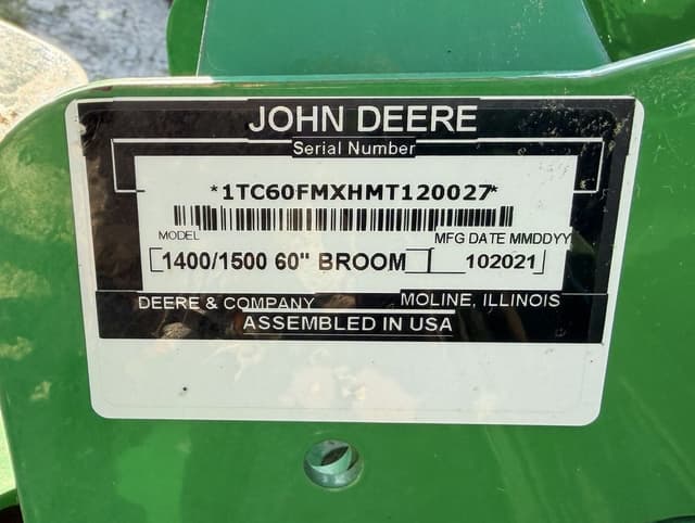 Image of John Deere 60 Heavy Duty Broom equipment image 4