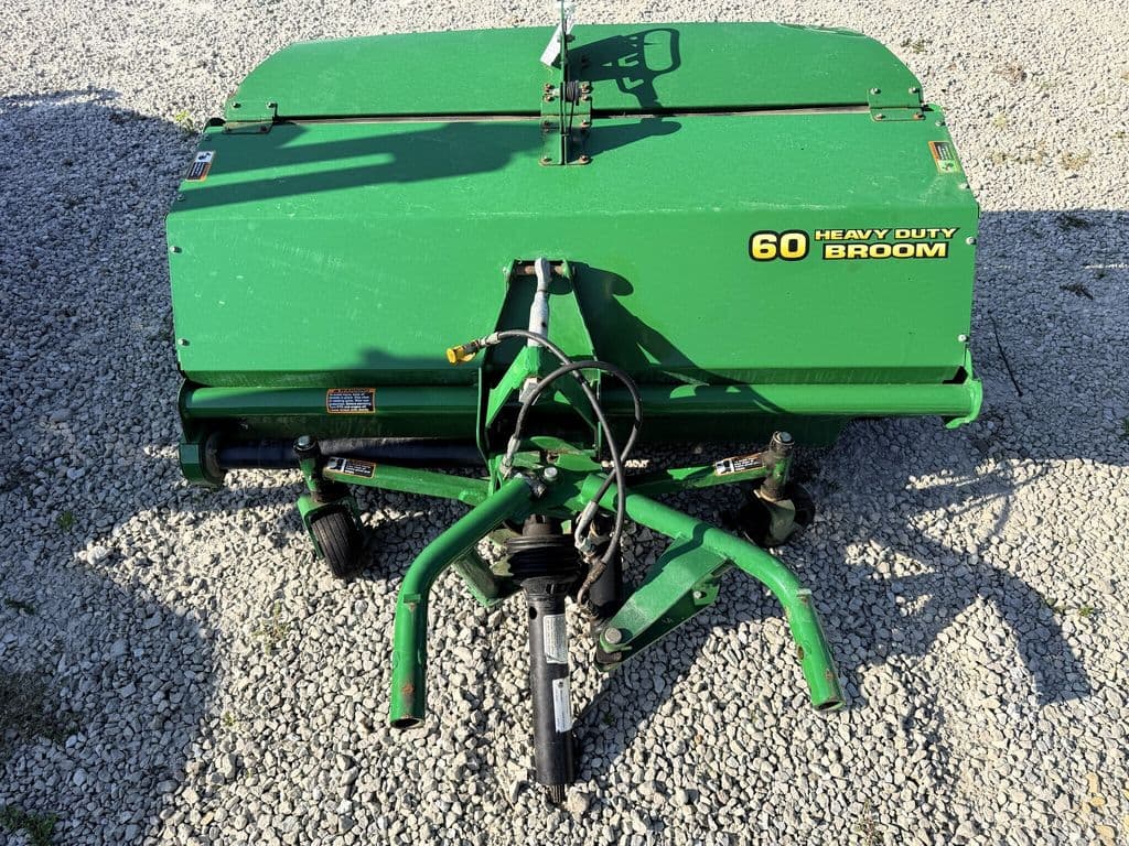 Image of John Deere 60 Heavy Duty Broom Primary image