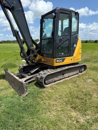 Image of John Deere 60G equipment image 3