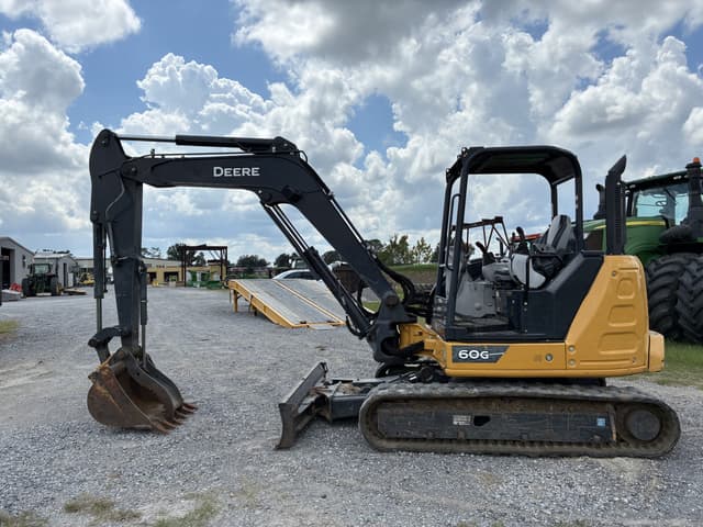Image of John Deere 60G equipment image 1