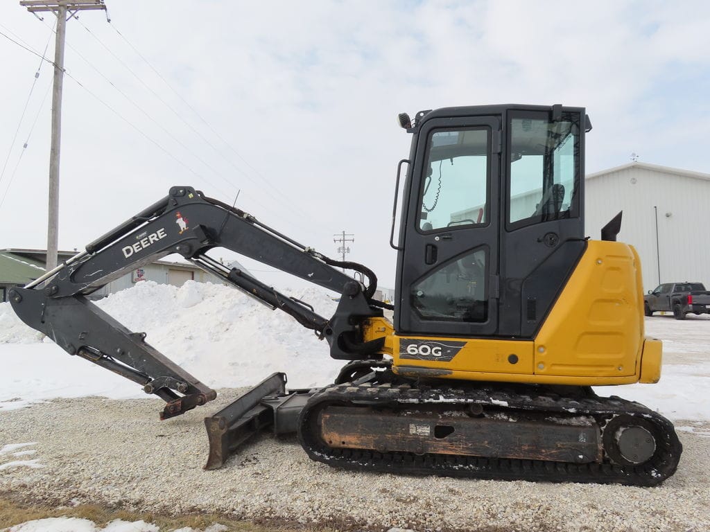 2021 John Deere 60G Equipment Image0