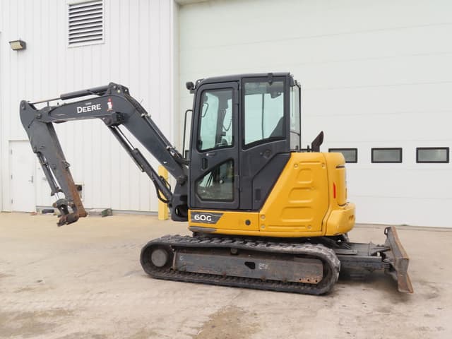 Image of John Deere 60G equipment image 3