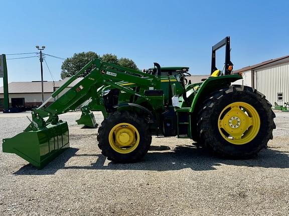 Image of John Deere 6105E Primary image