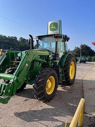 Image of John Deere 6105E equipment image 4