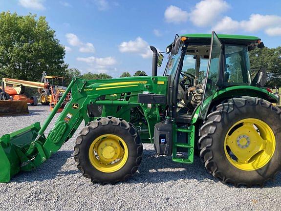 Image of John Deere 6105E equipment image 3