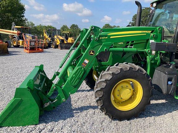 Image of John Deere 6105E equipment image 4